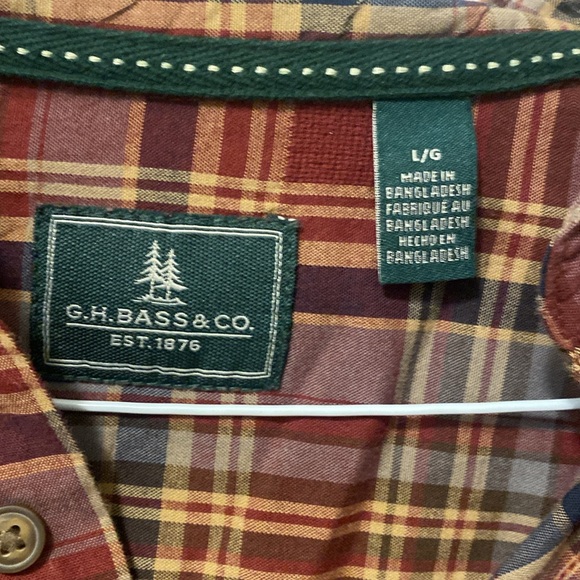 Men’s button up - Picture 3 of 4